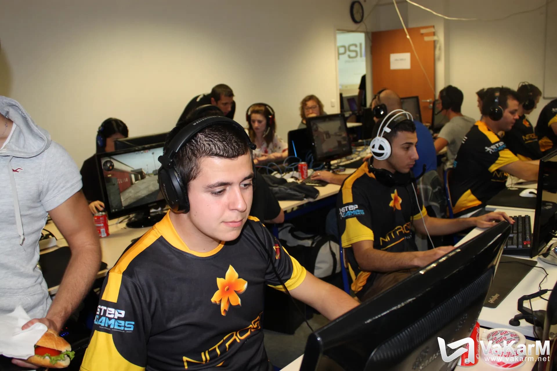 Premiers tournois en équipe - 2012